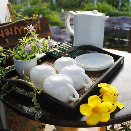 Saabpaiboon Grand Resort Ban Talat Cameră foto